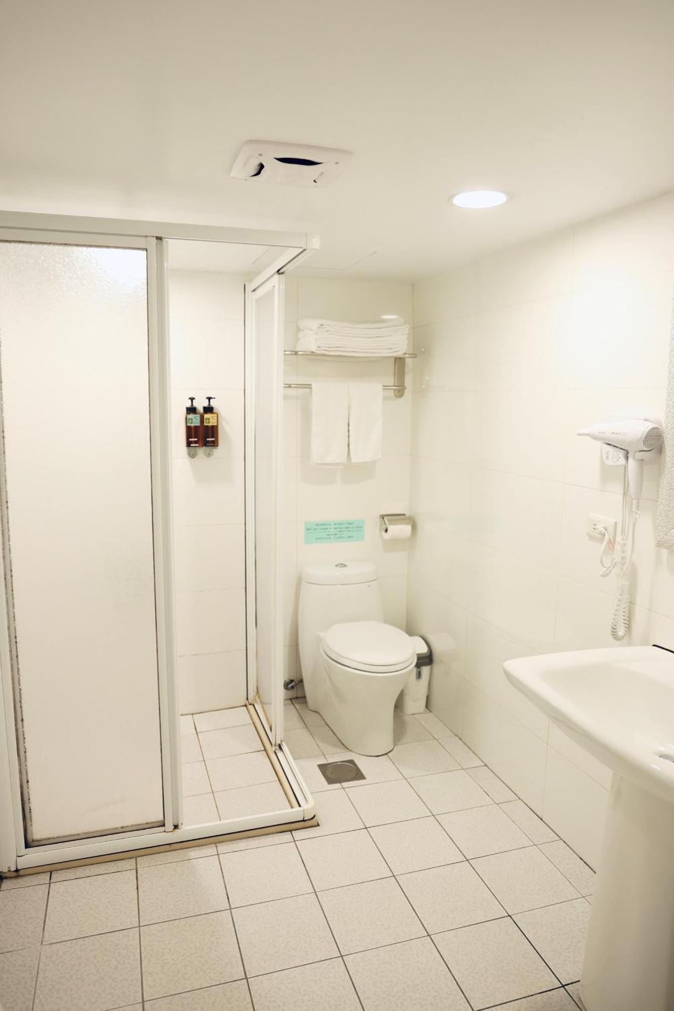 歐法行旅 O Fun Hotel Taipei Eksteriør billede